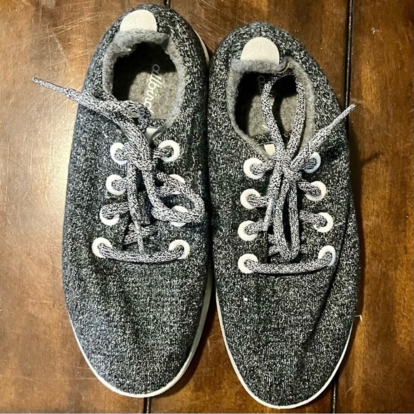 Allbirds Gray Wool Sneakers - Picture 2 of 7